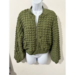 JOLIE & JOY  green puff light Full zipper jacket sz M. A721